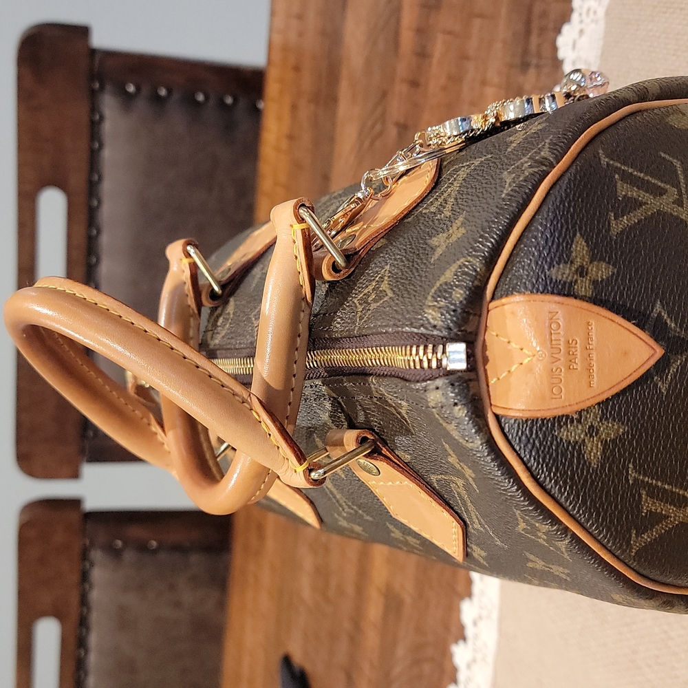 🎉SOLD🎉 LIKE NEW Authentic Louis Vuitton Speedy 25 - Picture 5 of 12